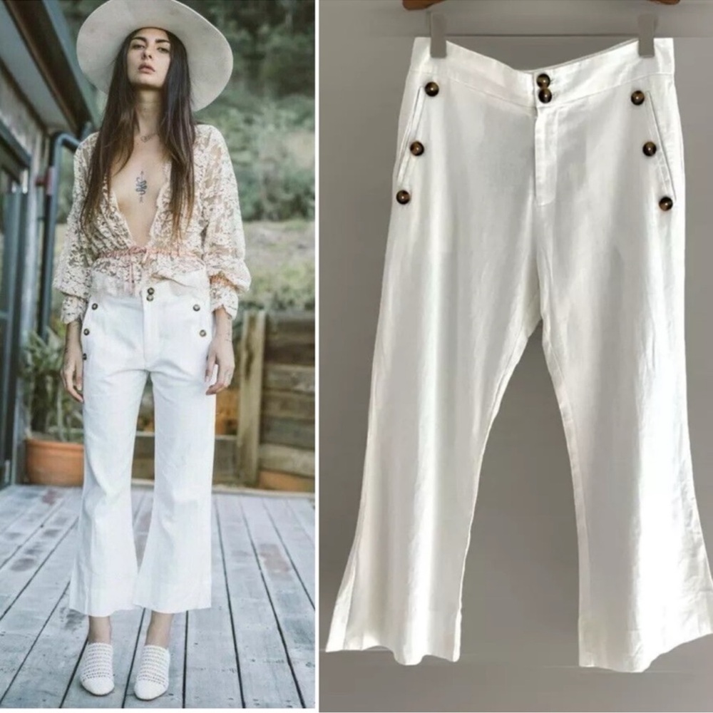 Jen's Pirate Booty White Cropped Pants with Button Accents